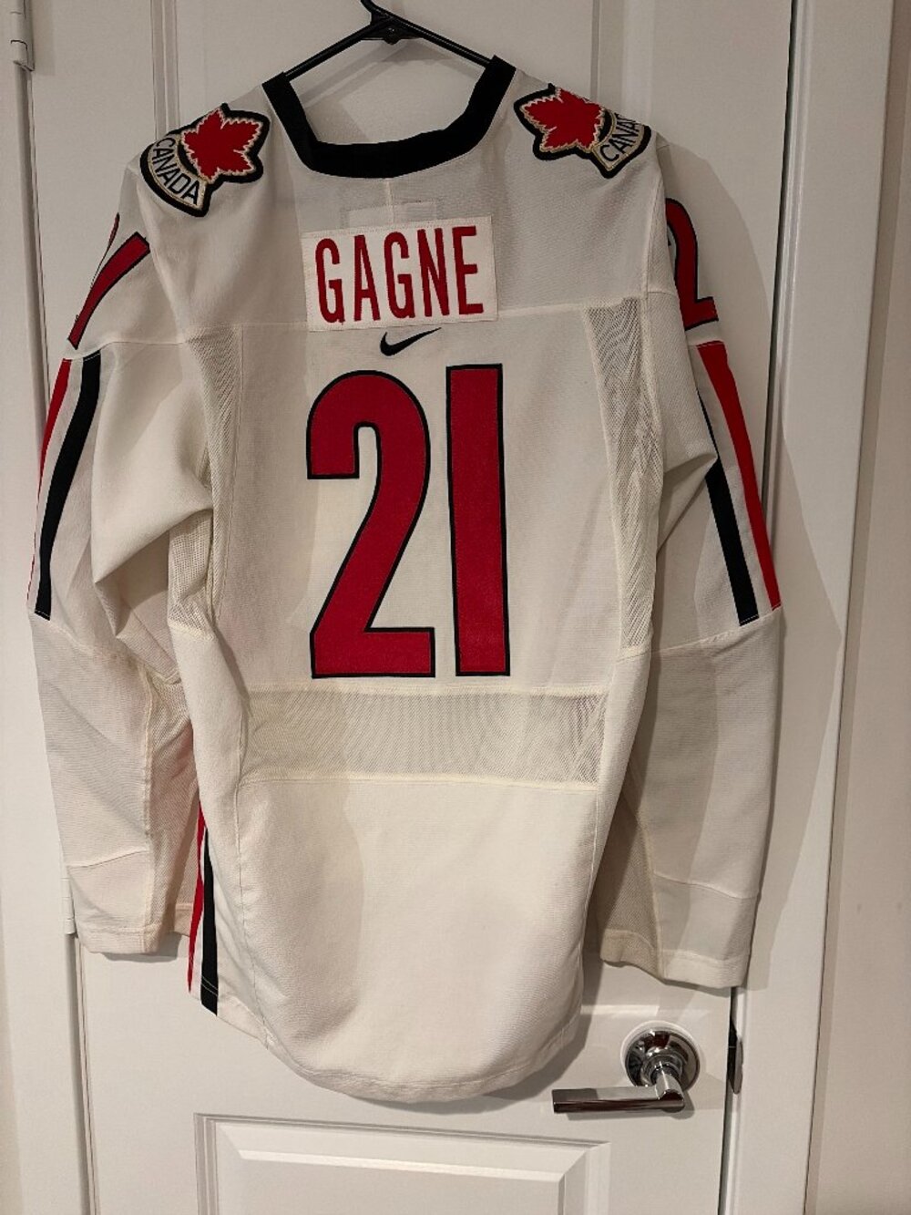 White Team Canada Simon Gagne Nike Jersey Size Medium